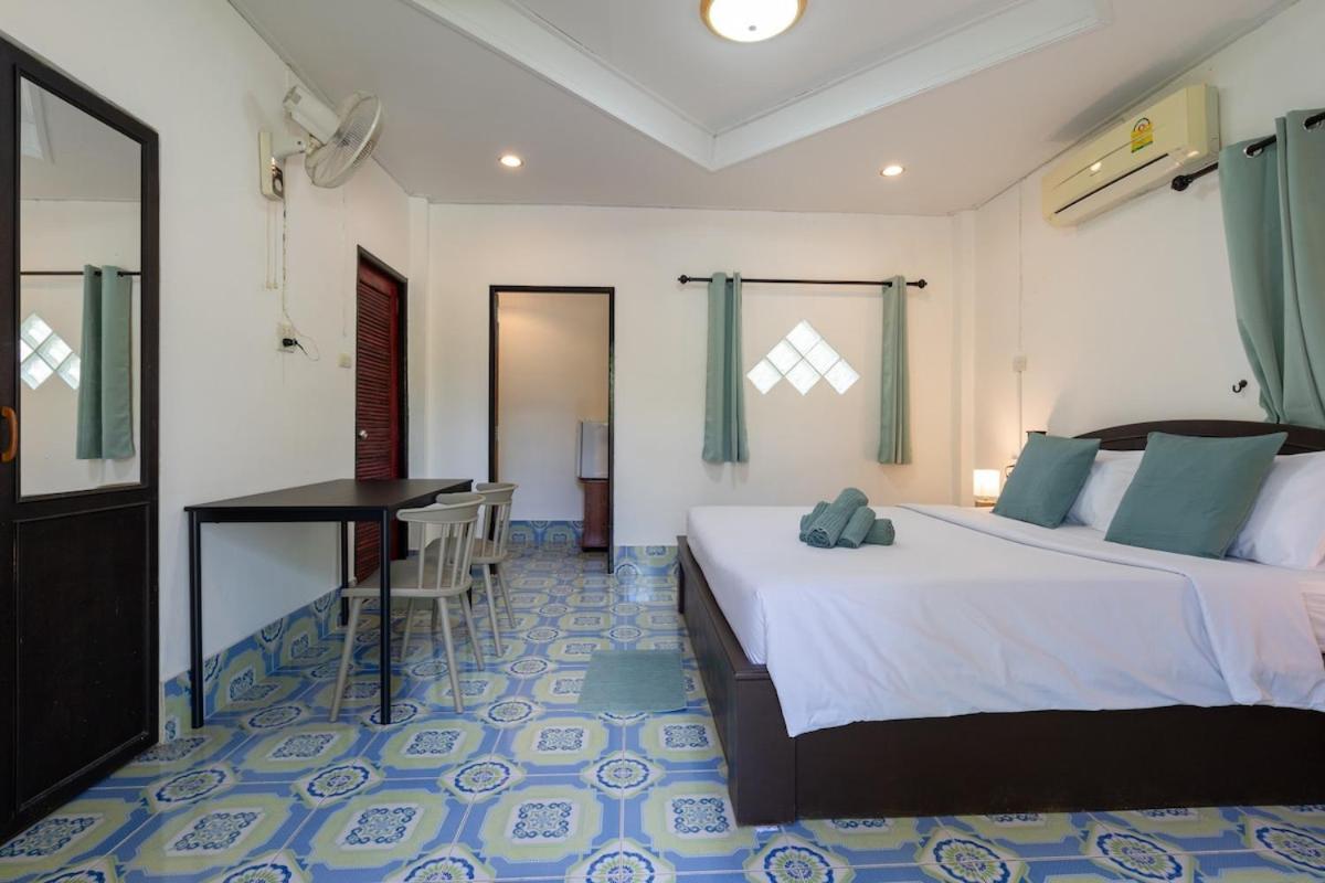 Lanta School Beach Resort Ko Lanta Exterior foto