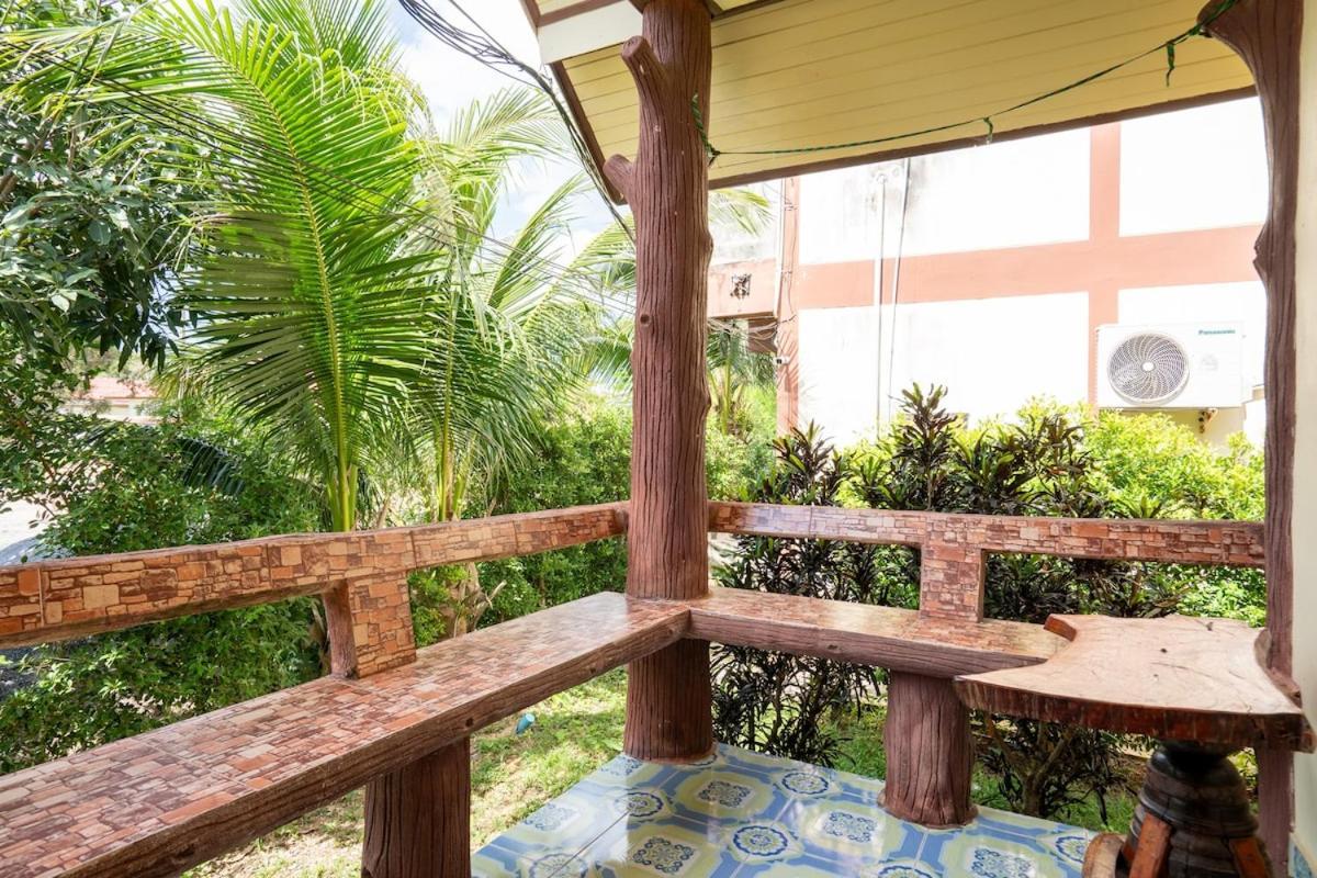 Lanta School Beach Resort Ko Lanta Exterior foto